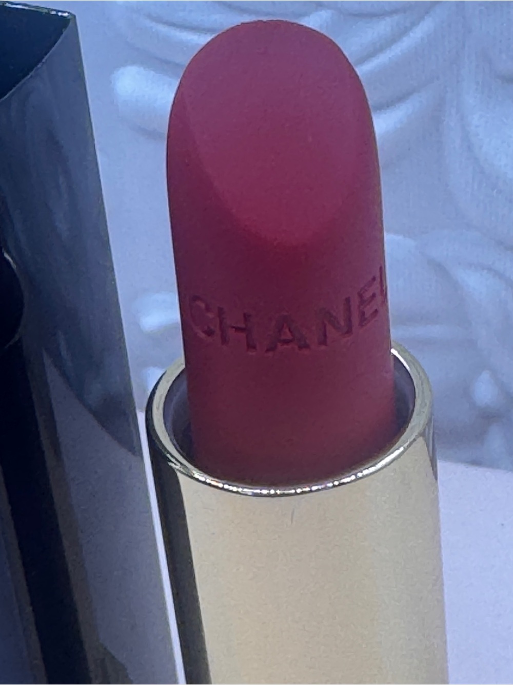 Chanel rouge allure velvet 56 lipstick